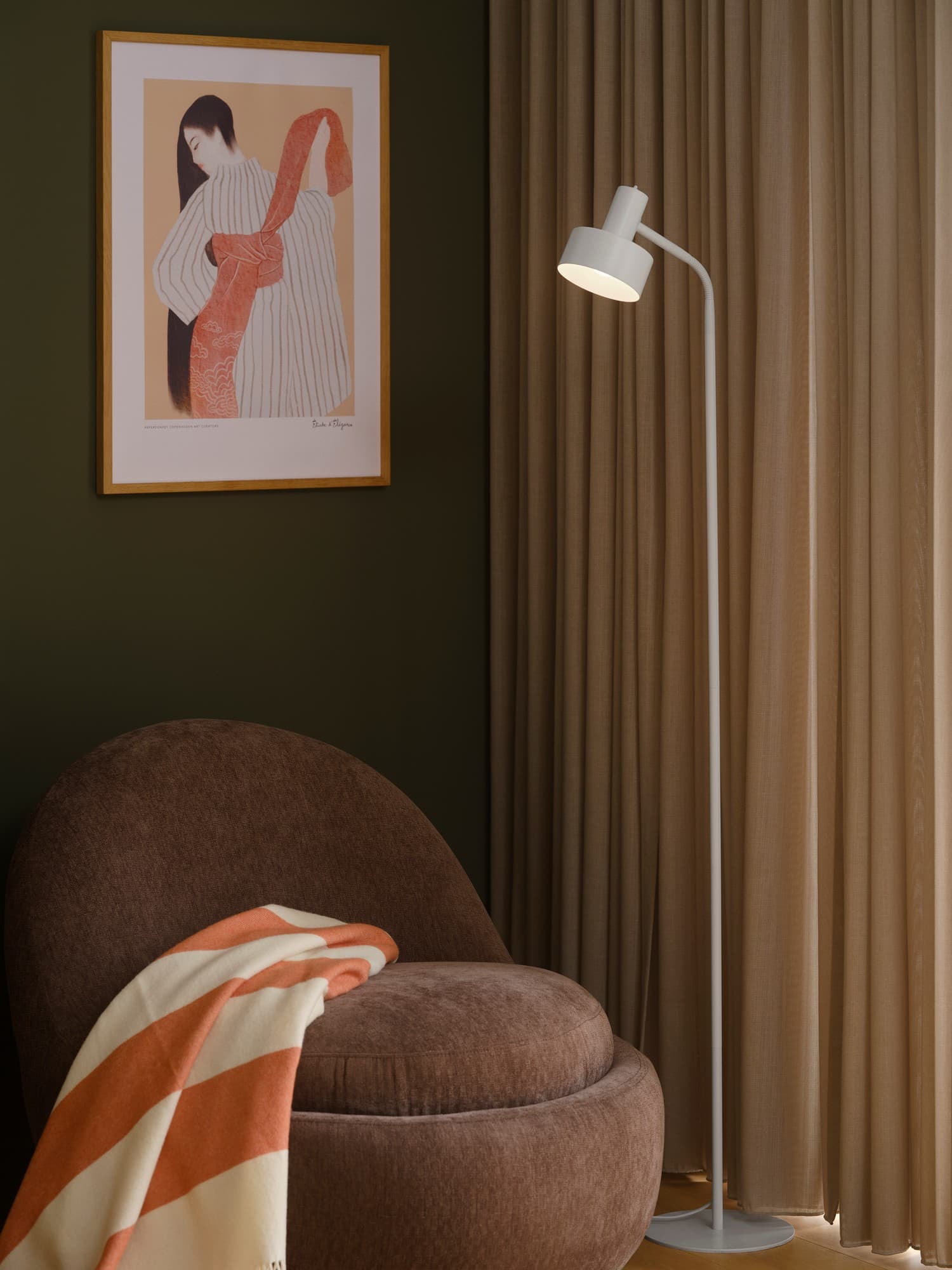 Matis | Floor lamp | White