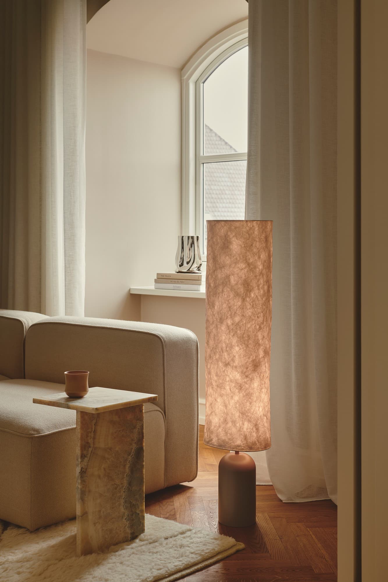 Talli | Floor lamp | Brown
